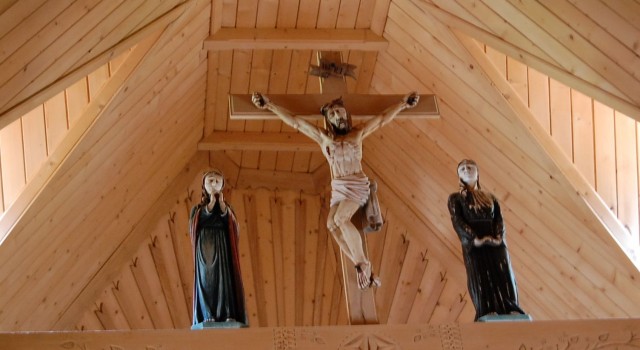 Na pytanie o to, co jest wartościowe, usłyszymy, że życie. Znaczenie ma nie tylko to ziemskie życie, ale i życie po śmierci. Śmierć jest ważna. Umieranie. To, jak się umiera. Tylko dlaczego nie można godnie żyć w kraju katolickim i ze spokojem pójść do szpitala, ze spokojem ducha i z przekonaniem, że tam nie stracisz życia?